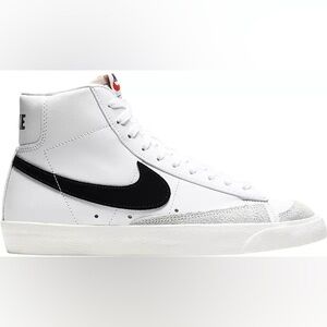 Nike Blazer Mid 77 Shoes